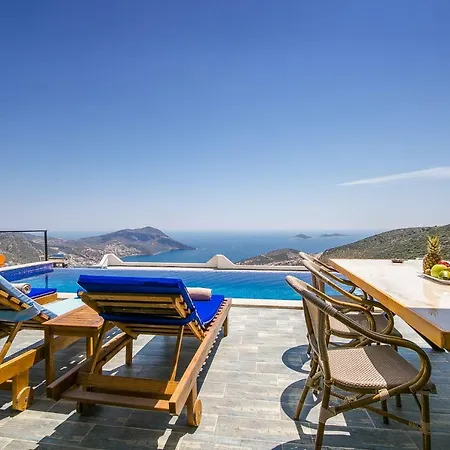 Paris - Hill Villa *