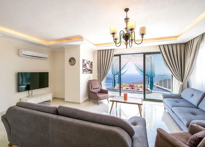 Paris - Hill * Kalkan