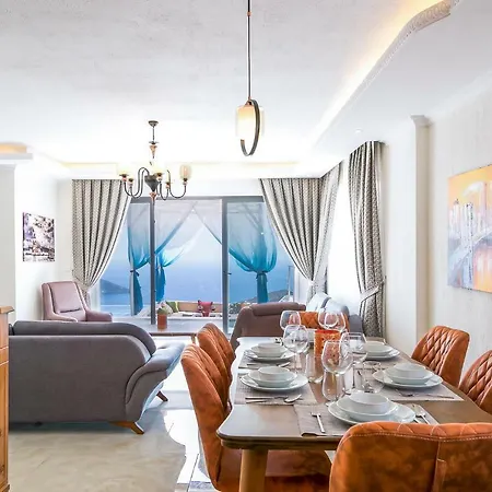 Paris - Hill Villa Kalkan