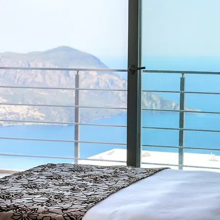 Paris - Hill * Kalkan