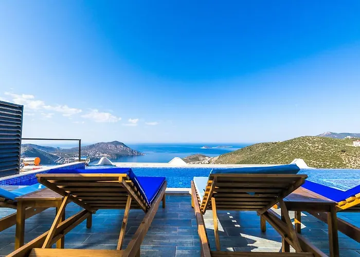 Villa Paris - Hill *